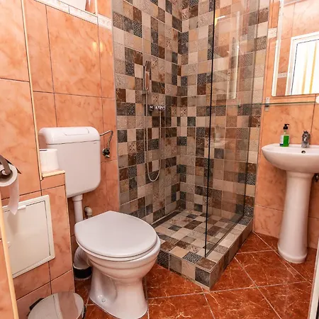 Plaja Azur Гостевой дом Эфорие Норд