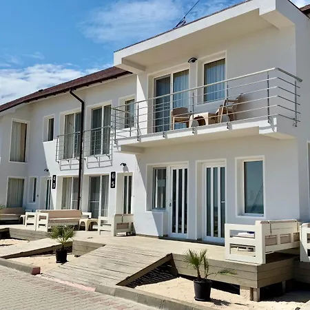 Plaja Azur Гостевой дом