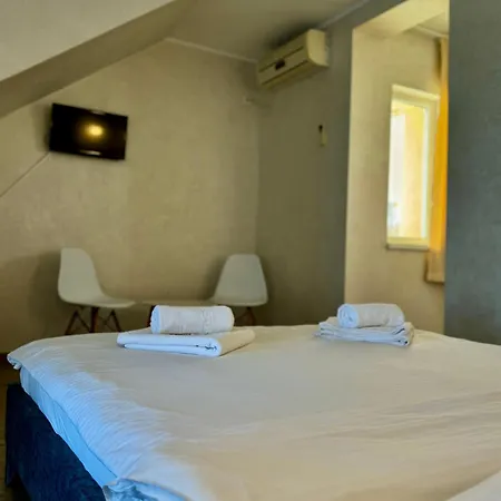 Plaja Azur Guest house