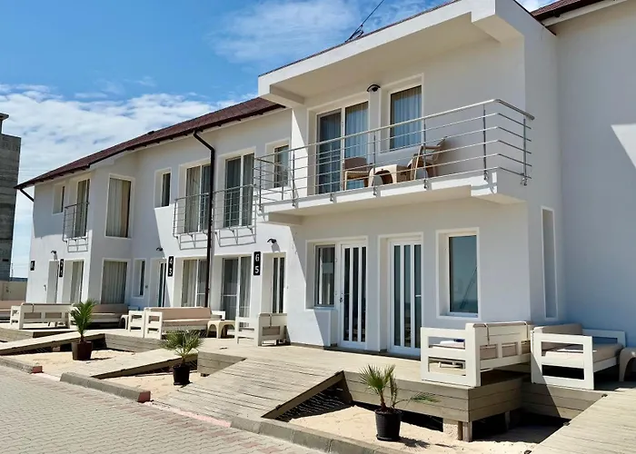 Plaja Azur Guest house